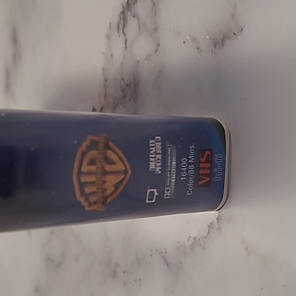 Warner Brothers Space Jam VHS Vintage 90's Tape in Clamshell Case Michael Jordan - Picture 3 of 13